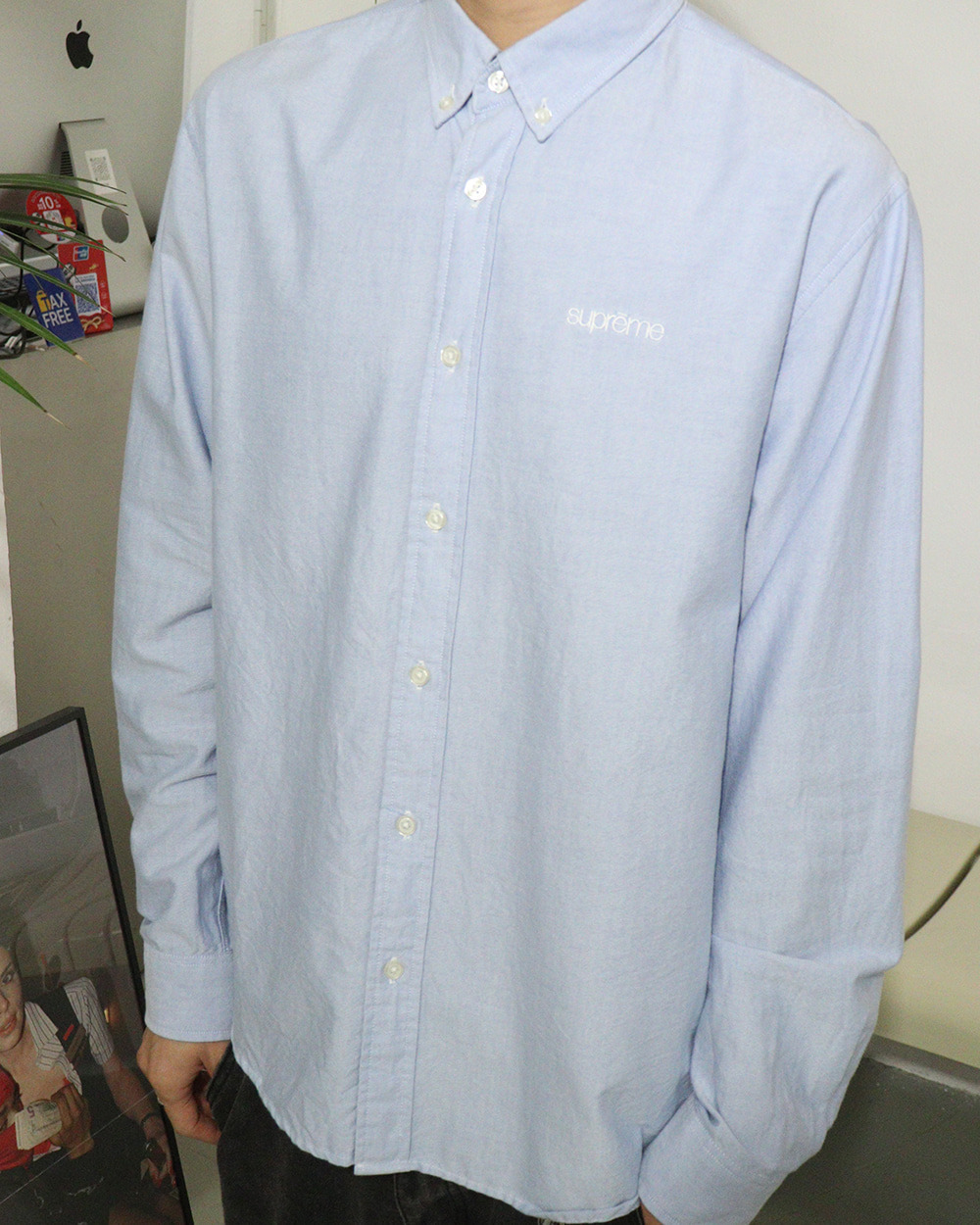 Supreme - 4