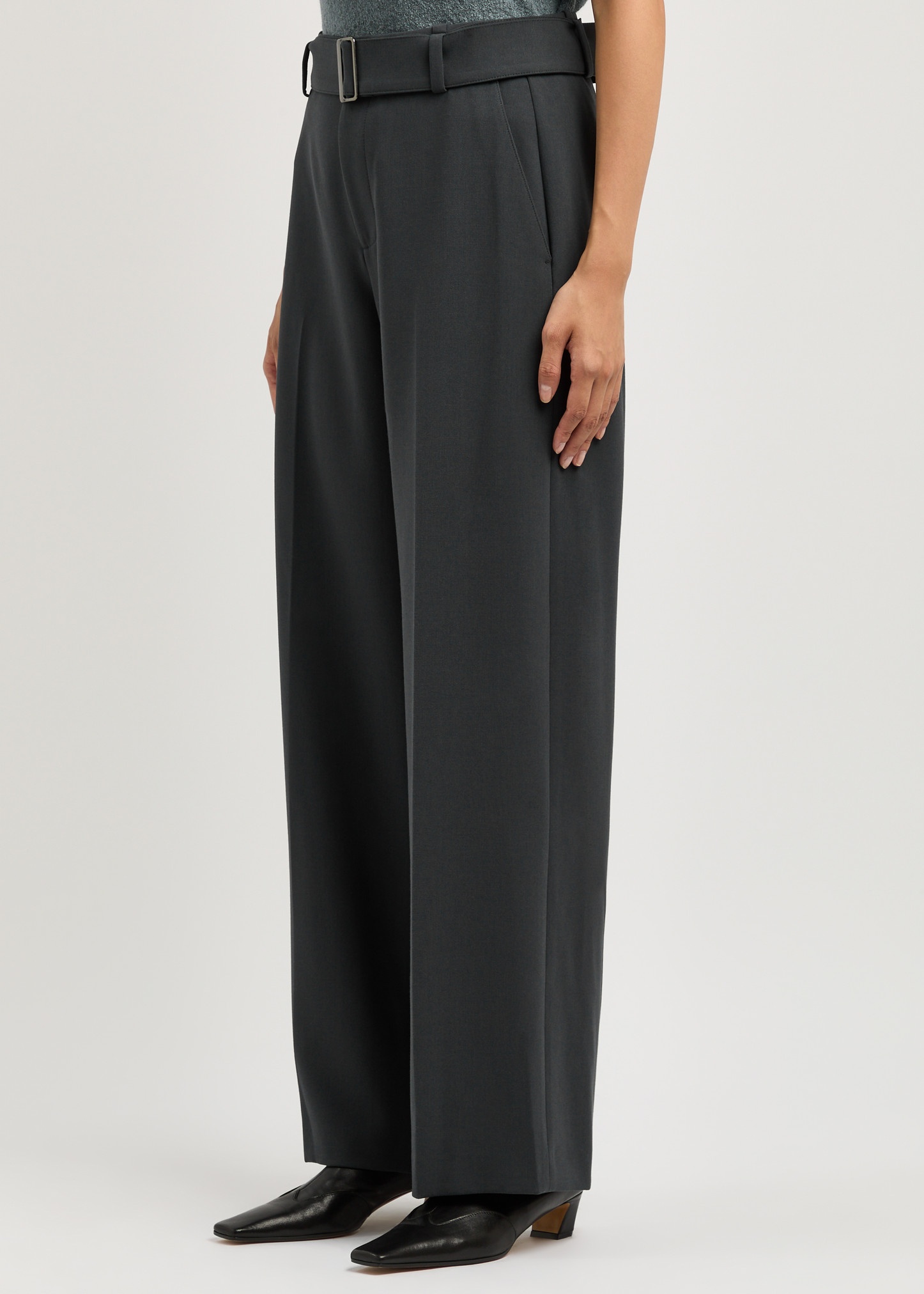 Belted wide-leg trousers - 2