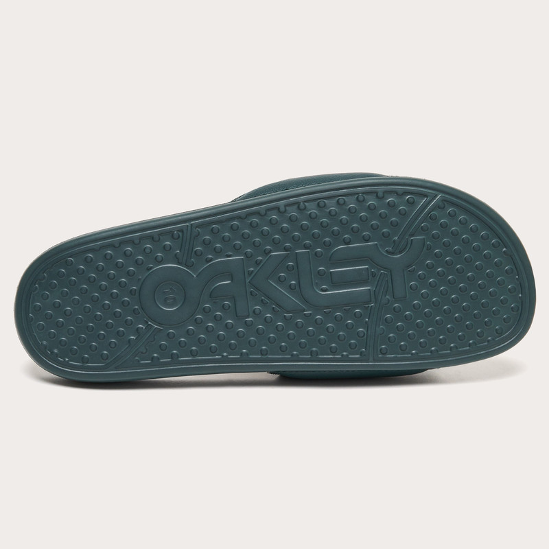 Oakley B1B Slide 2.0 6
