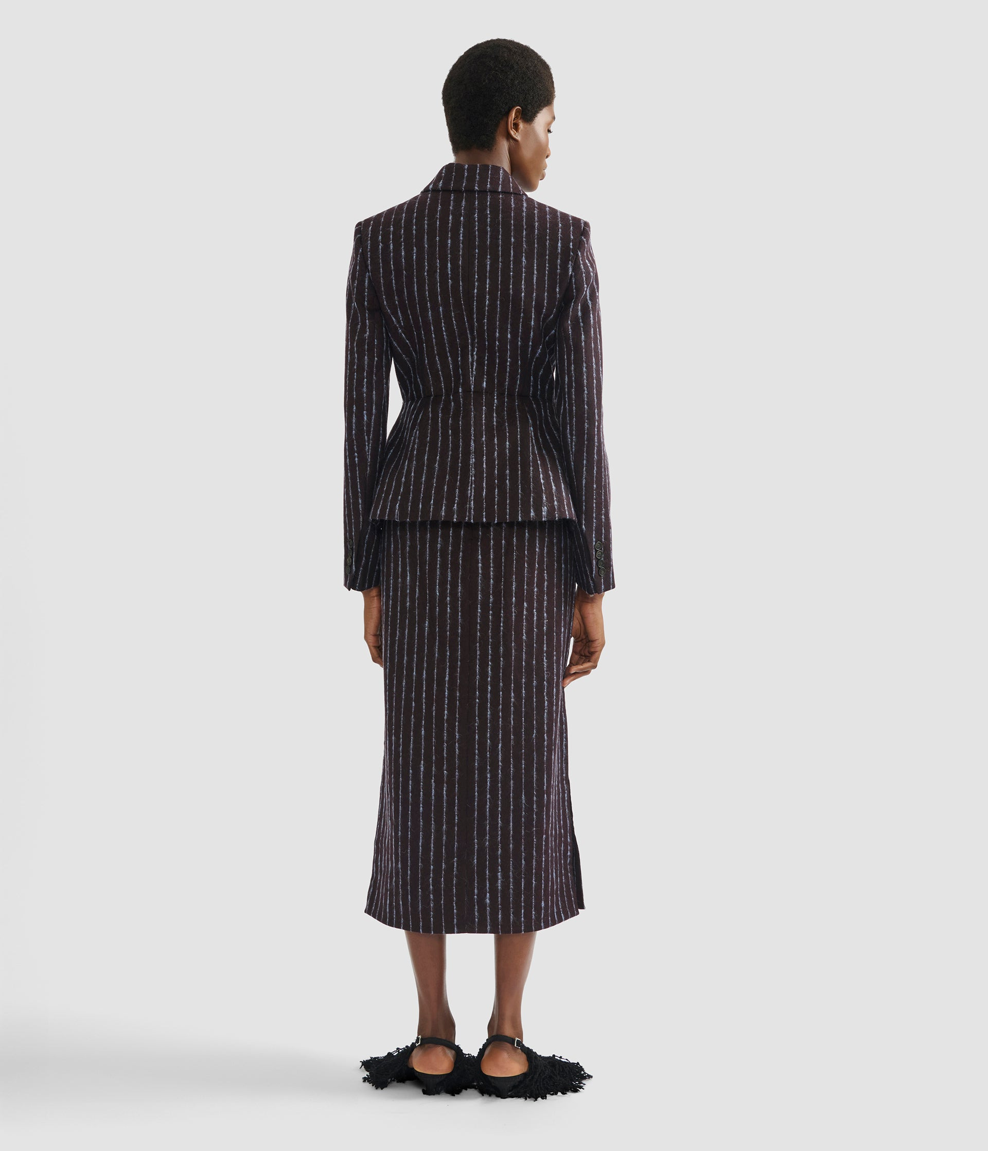PINSTRIPE FITTED BLAZER - 3