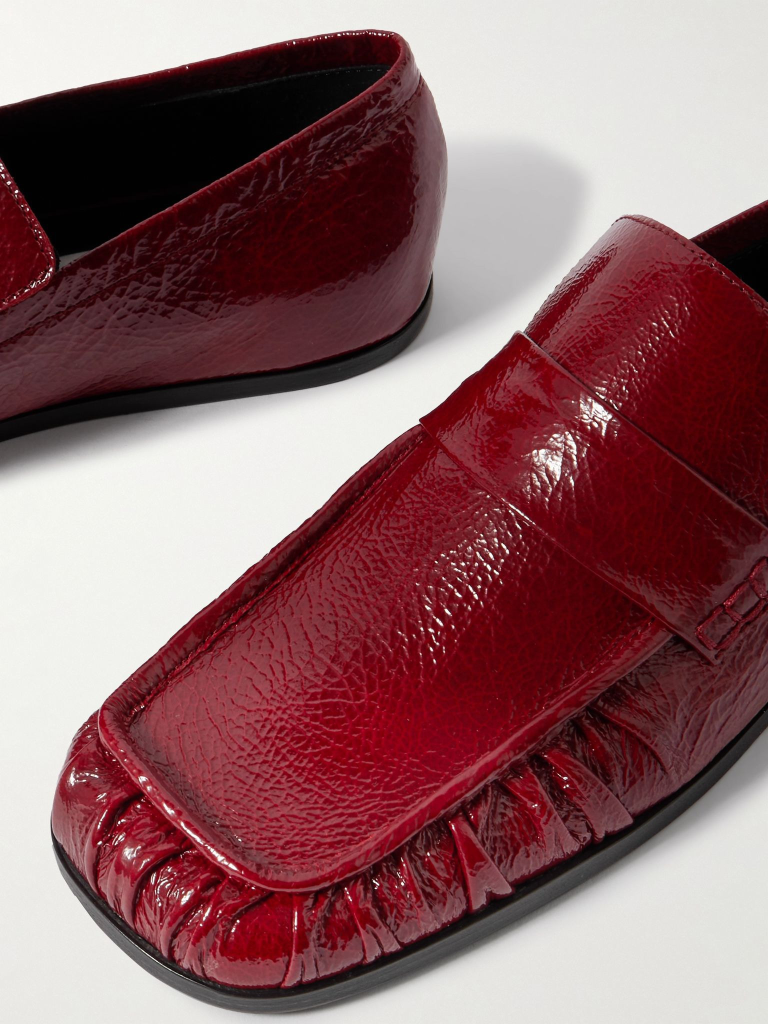 Crinkled glossed-leather loafers Red - 4