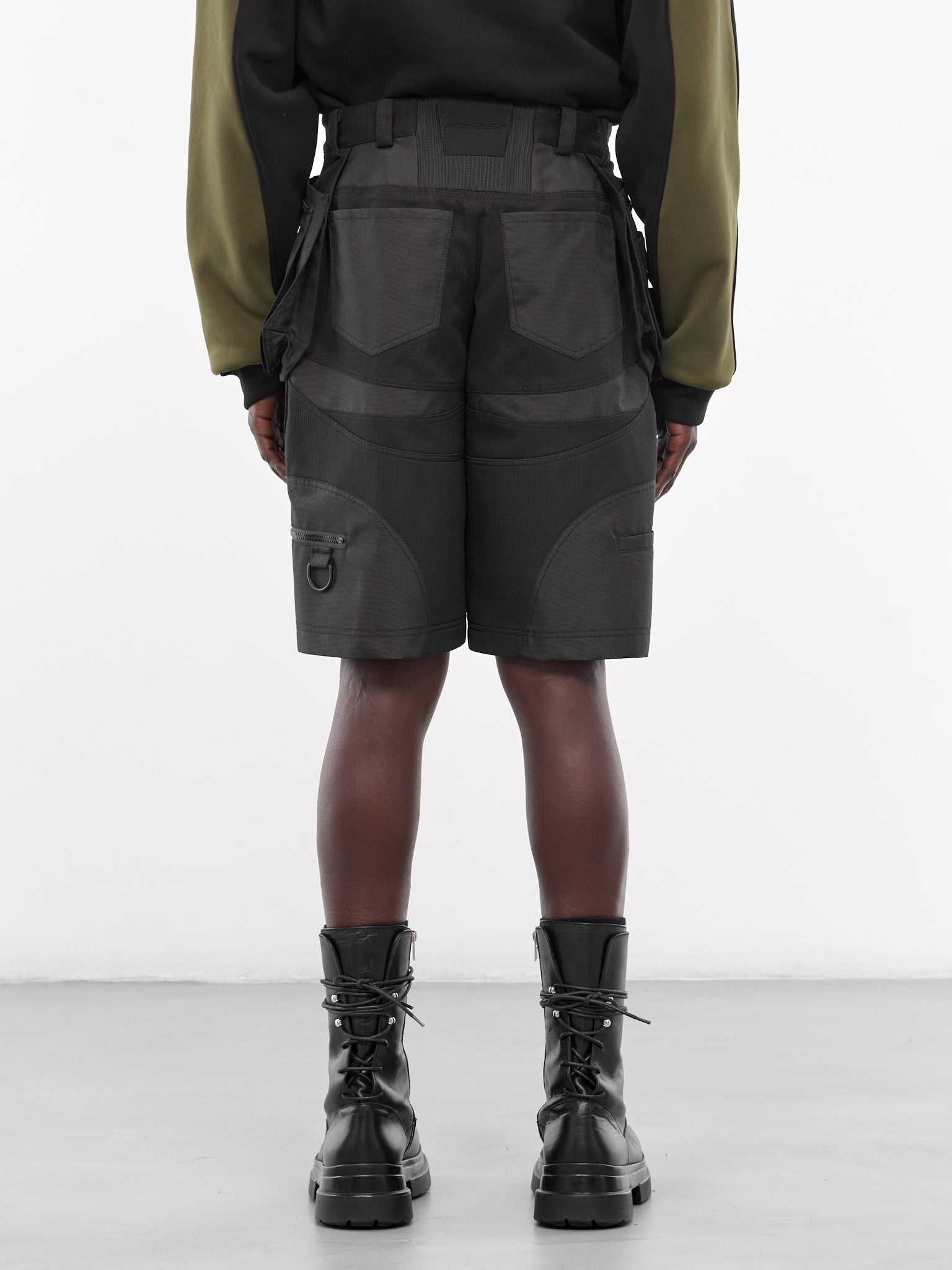 Technical Fabric Cargo Shorts - 3