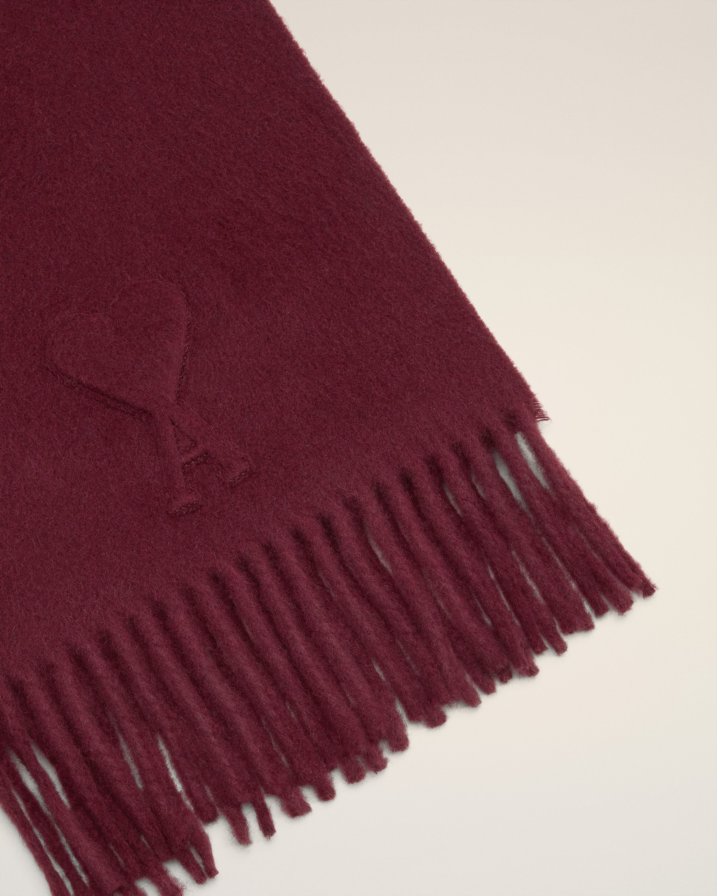BURGUNDY  WOOL EMBOSSED AMI DE COEUR SCARF - 3