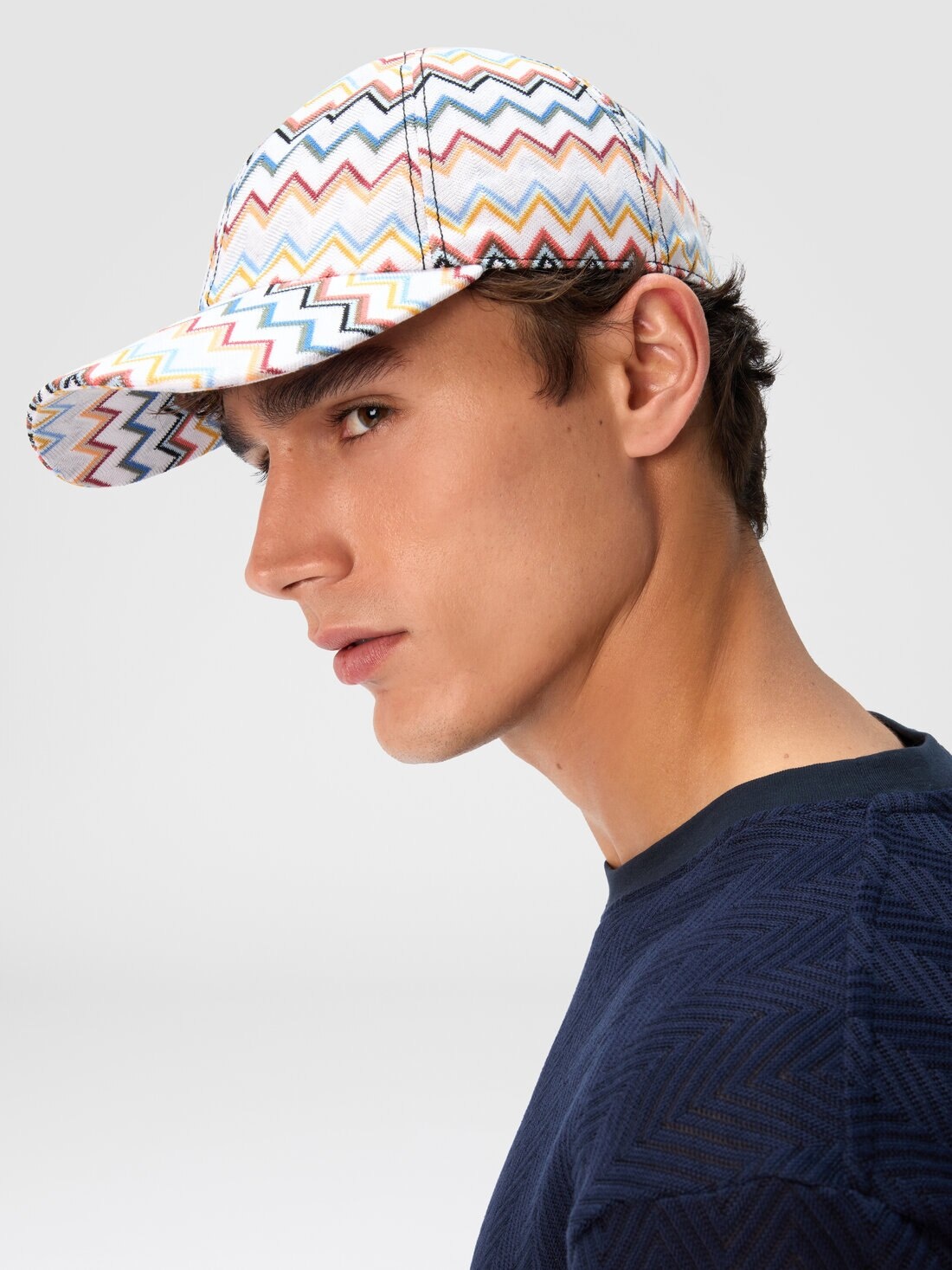 Cotton baseball cap with zig zag pattern - 4