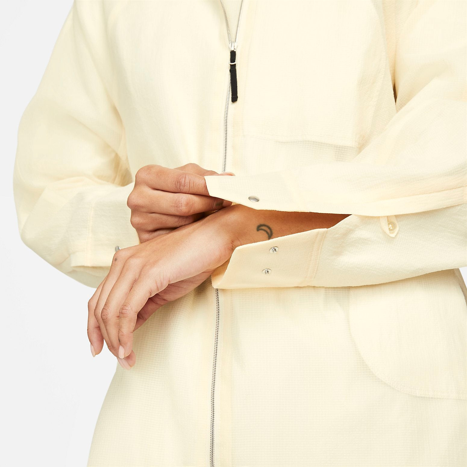 (WMNS) Nike ESC Woven Shirt Jacket 'Coconut Milk' DR5399-113 - 4