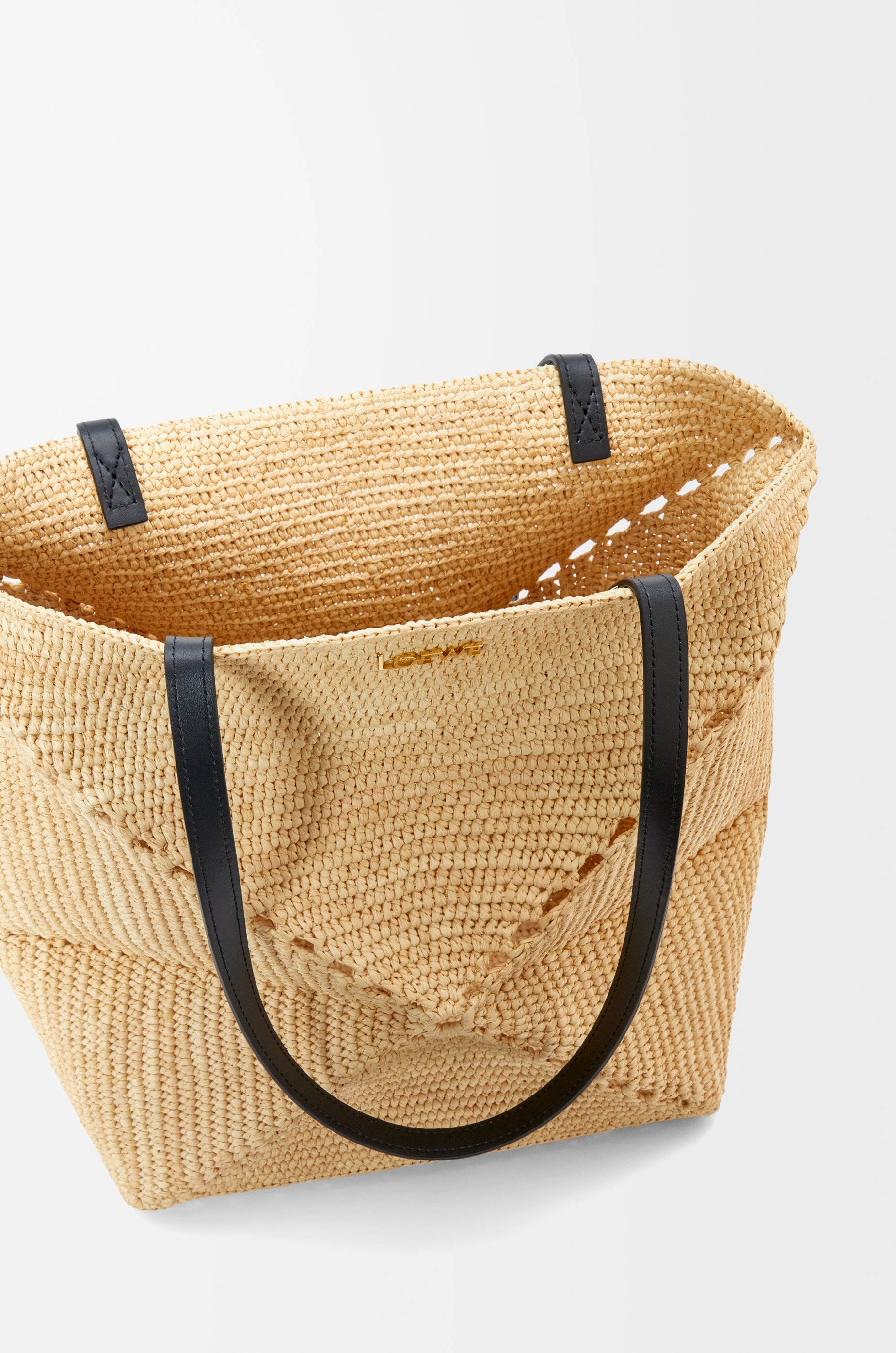 Medium Puzzle Fold tote in raffia - 9