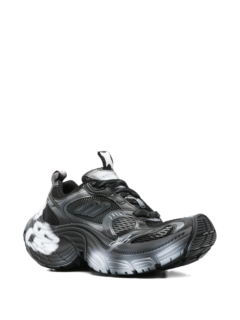 BALENCIAGA Balenciaga Sneakers outlook