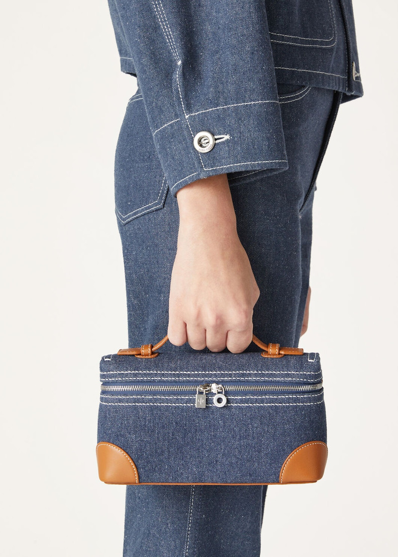 Loro Piana Extra Pocket L19 outlook