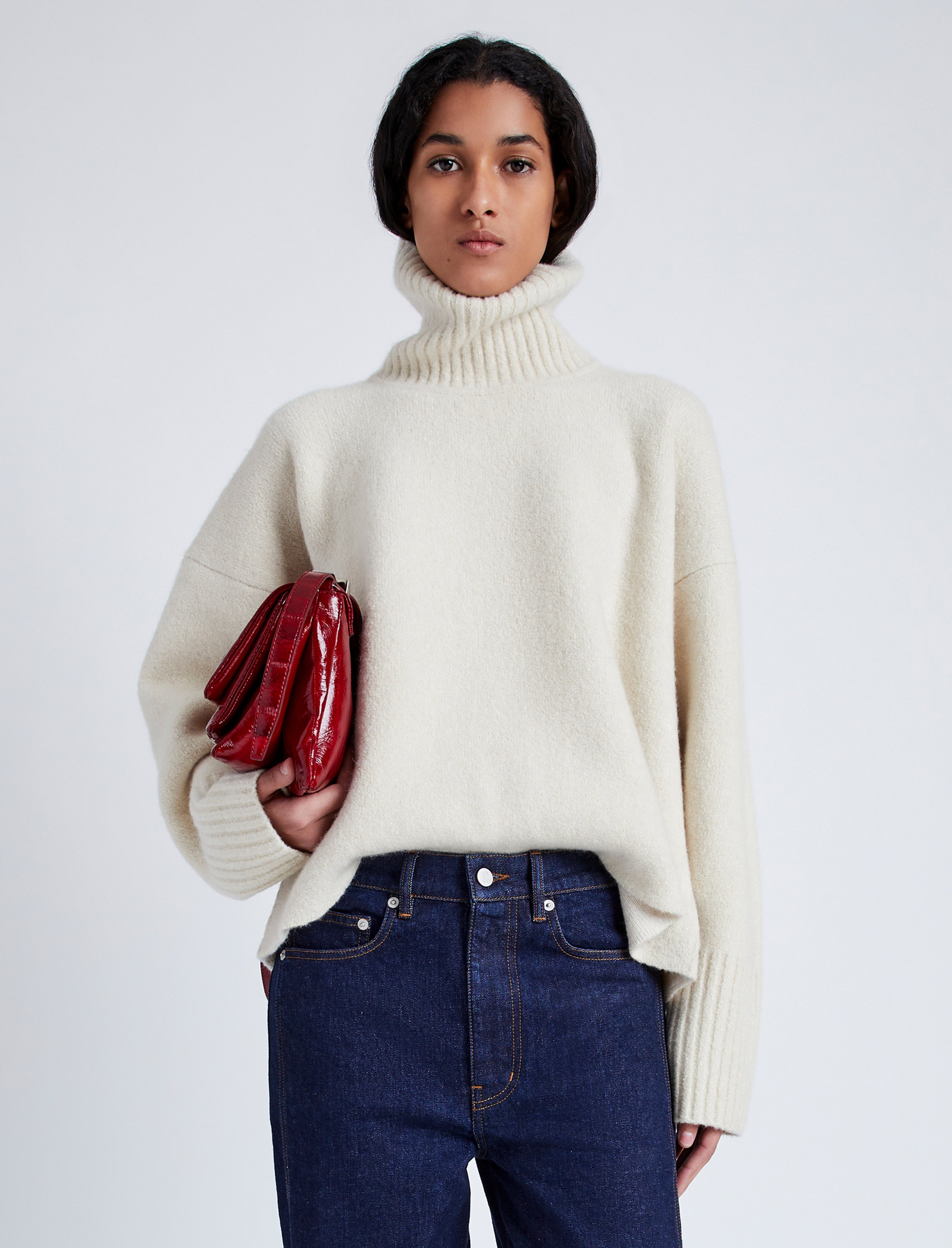 Sandra Turtleneck Sweater in Lofty Eco Cashmere - 2
