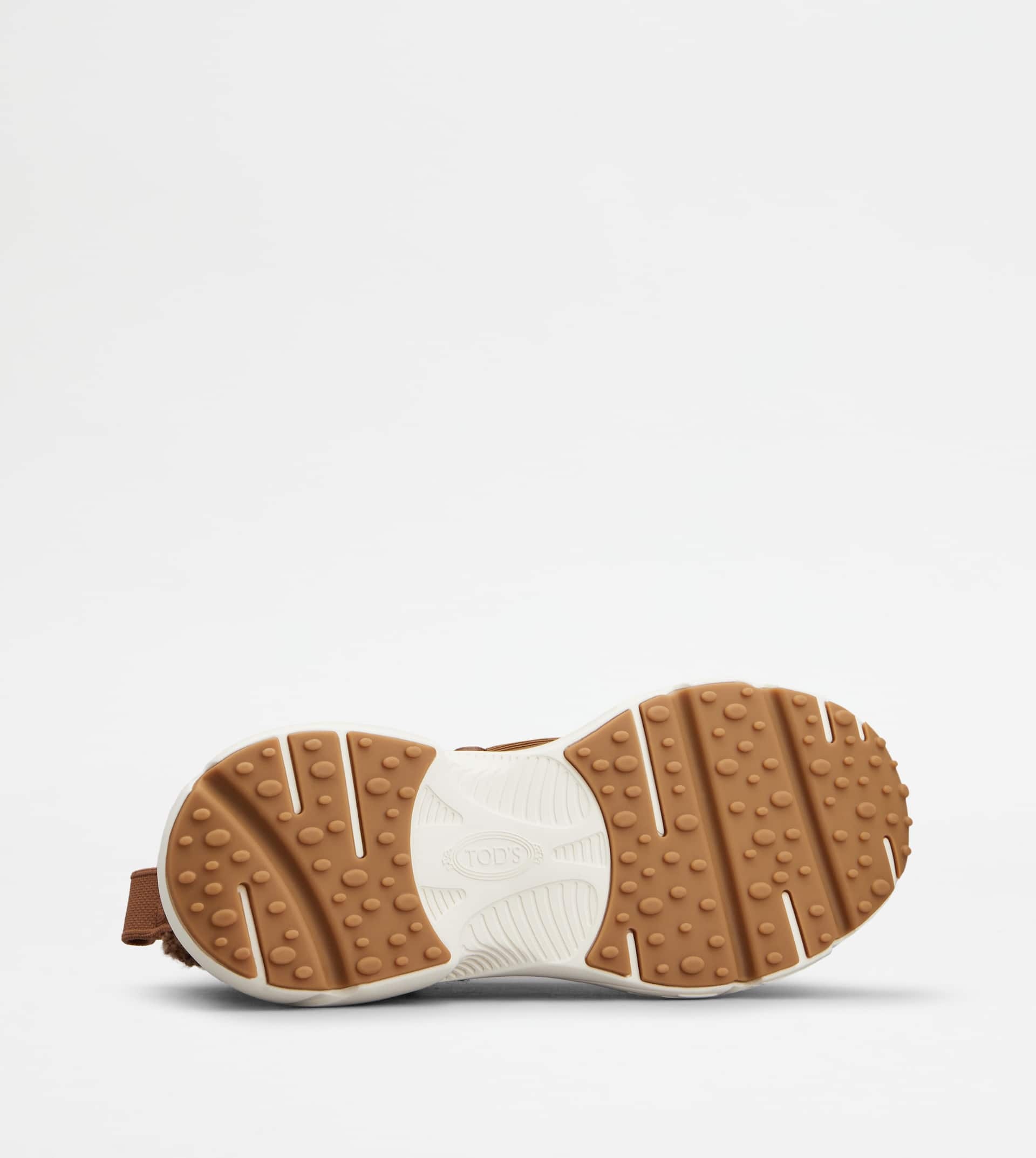 KATE SLIP-ON SNEAKERS IN BOUCLÉ KNIT - BROWN - 6