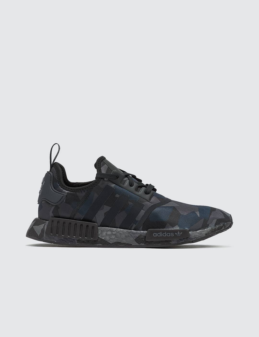 NMD_R1 - 1