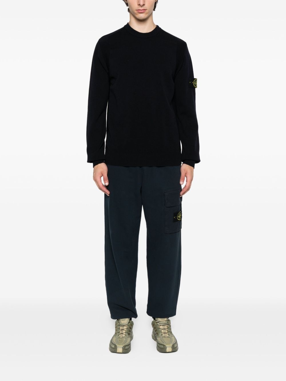 logo-patch crew-neck sweater - 2