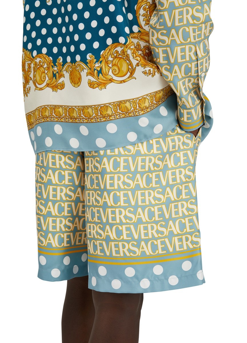Versace Allover printed shorts - 5