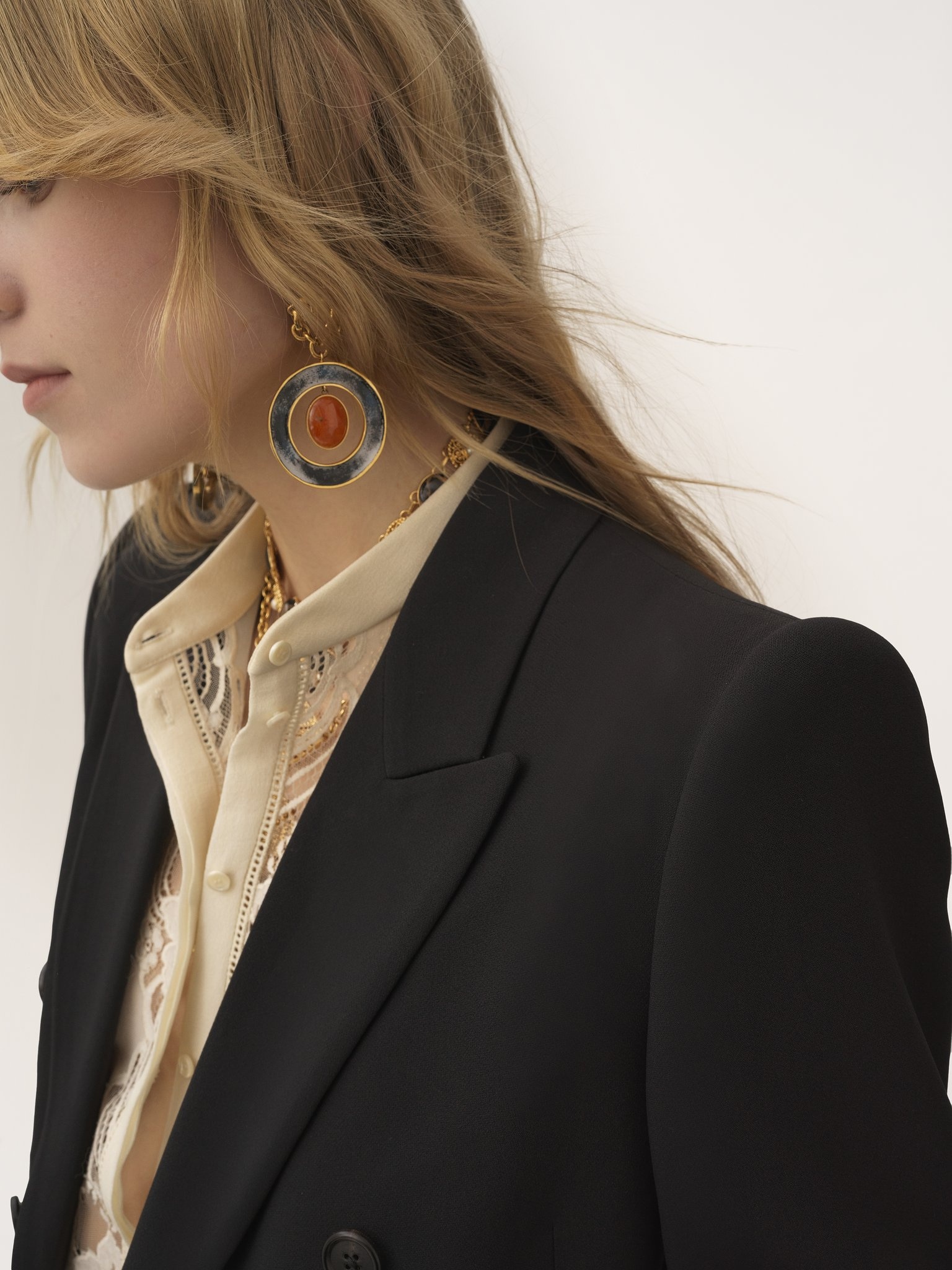 DOUBLE-BREASTED TAILORED JACKET IN A CRÊPE MIX - 6