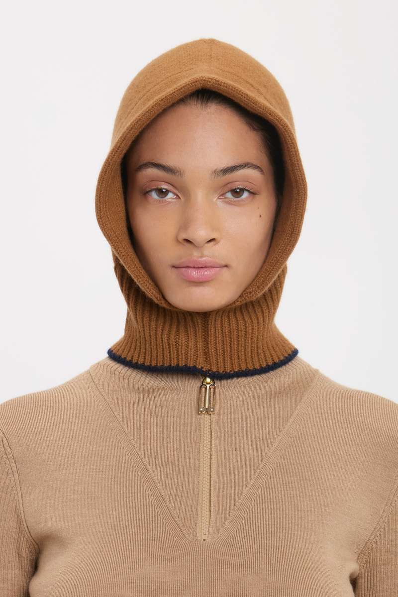 Knitted Hood In Camel-Navy 3