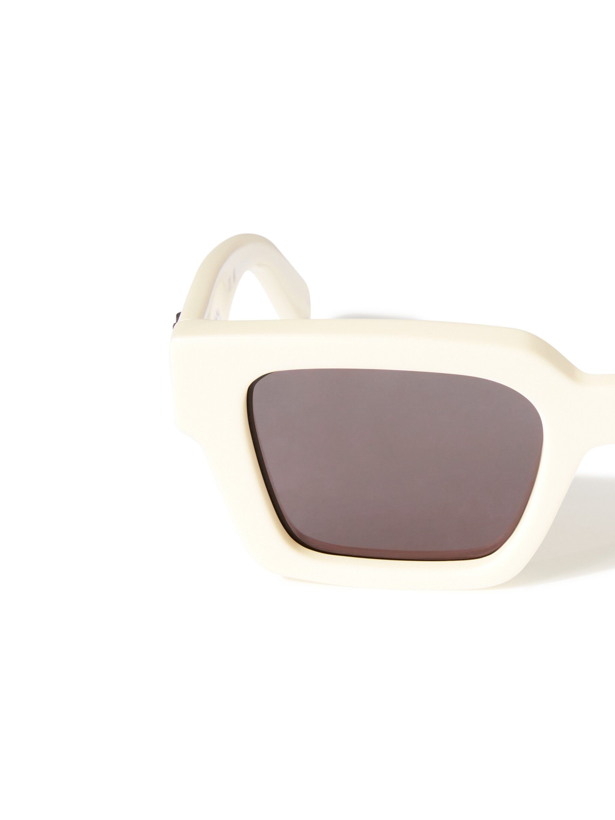 White/Dark Gray Virgil Sunglasses - 3