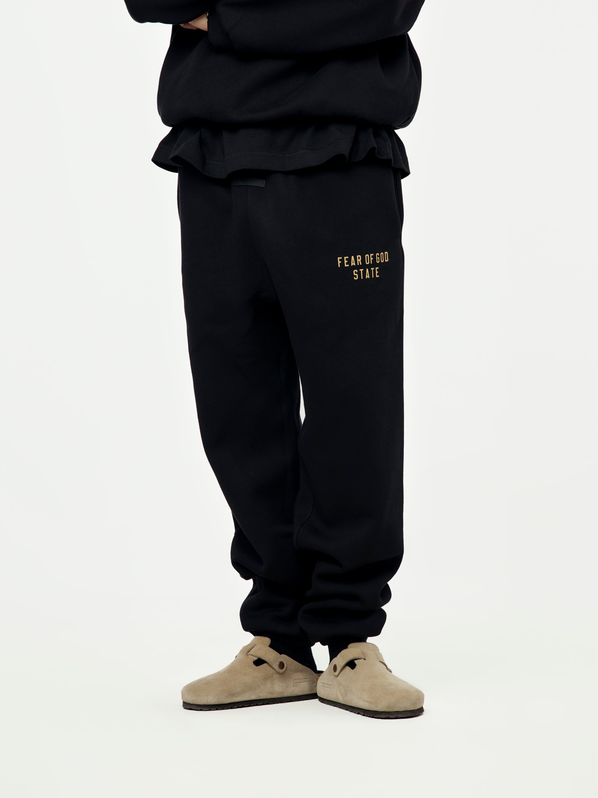 FLEECE ESSENTIAL SWEATPANT (BLK) - 1