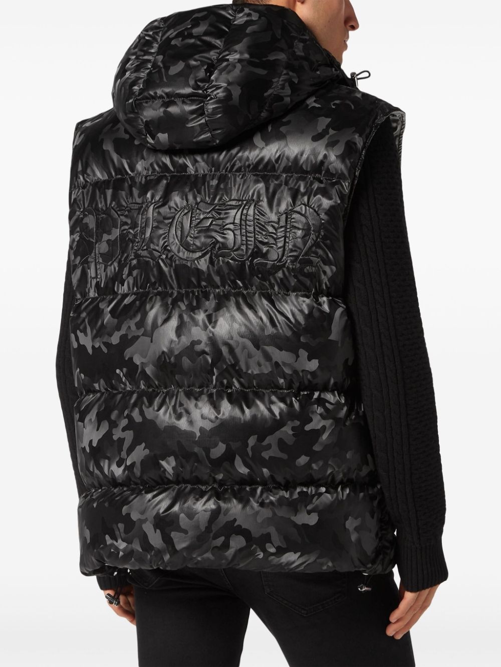 camouflage-print hooded puffer gilet - 4
