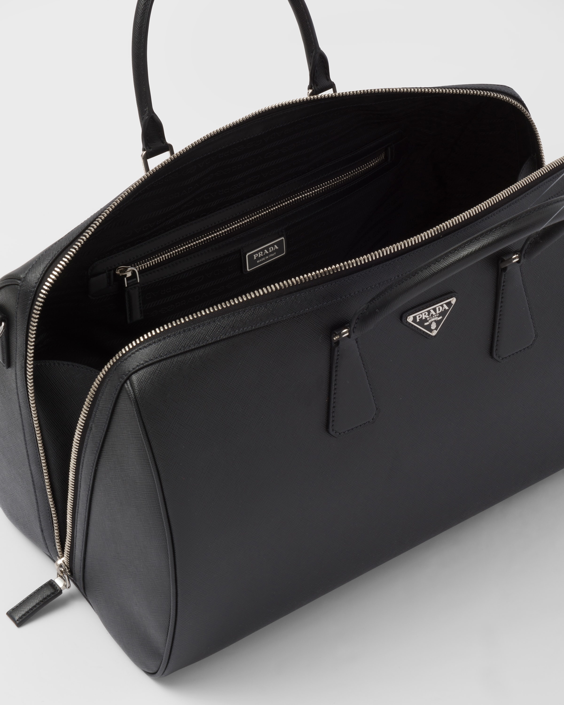 Saffiano leather travel bag - 5
