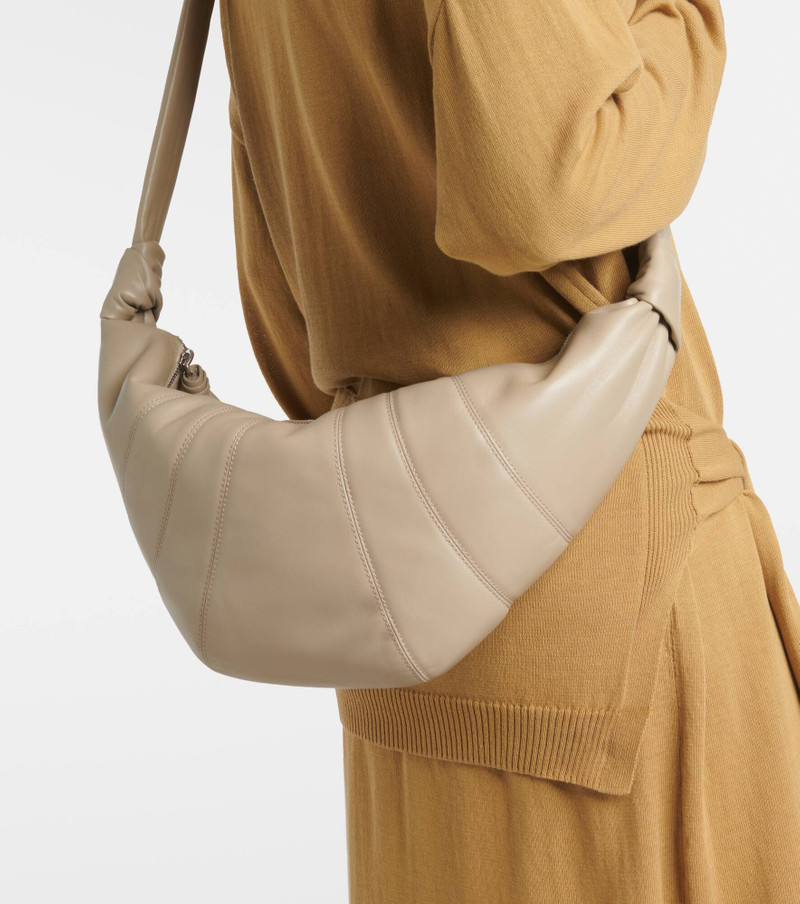 Croissant Medium leather shoulder bag 6