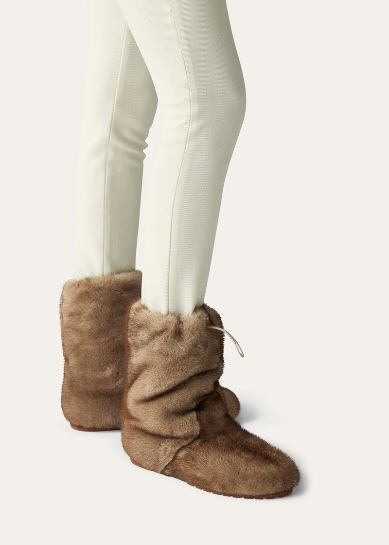Loro Piana Quinn Ankle Boots outlook