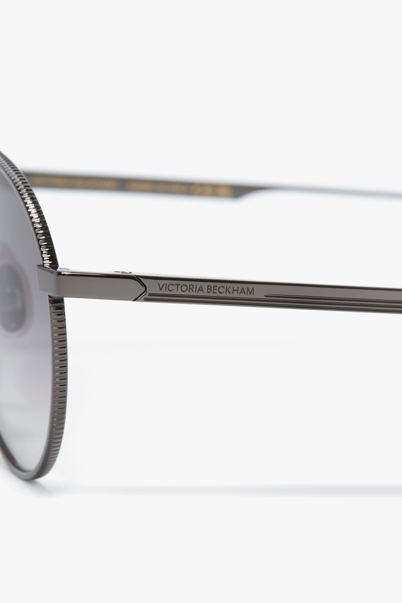 V Metal Pilot Sunglasses In Grey Gradient 6
