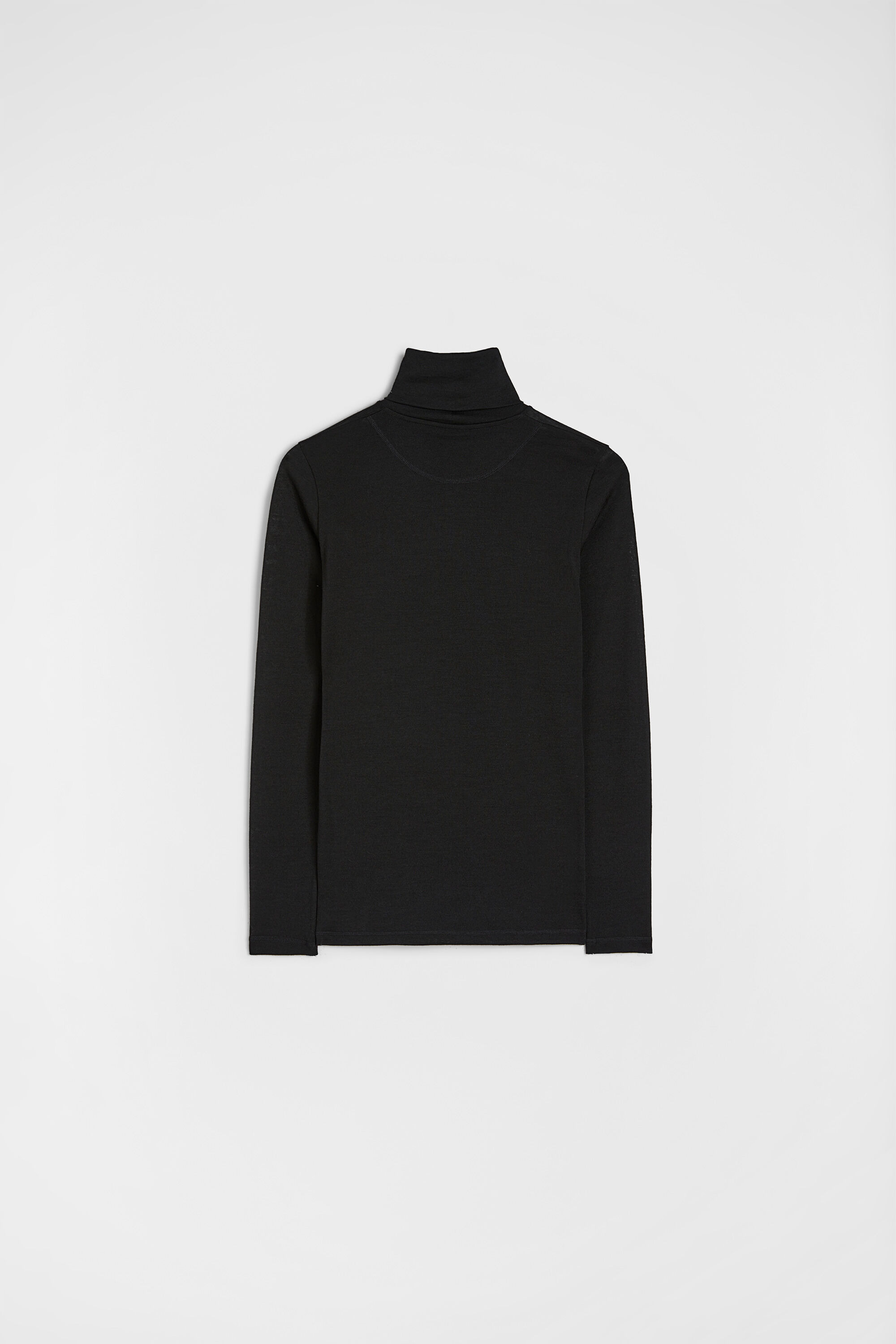 High-Neck T-Shirt - 3