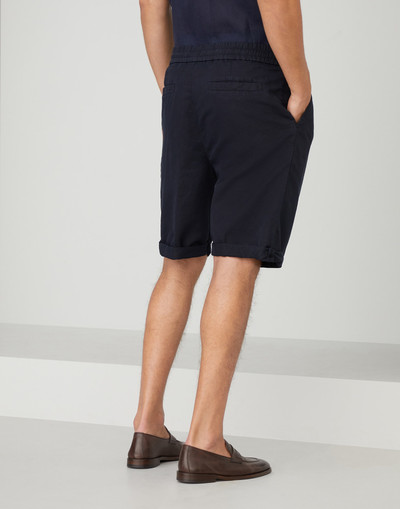 Brunello Cucinelli Garment-dyed Bermuda shorts in twisted linen and cotton gabardine with drawstring and double pleats outlook