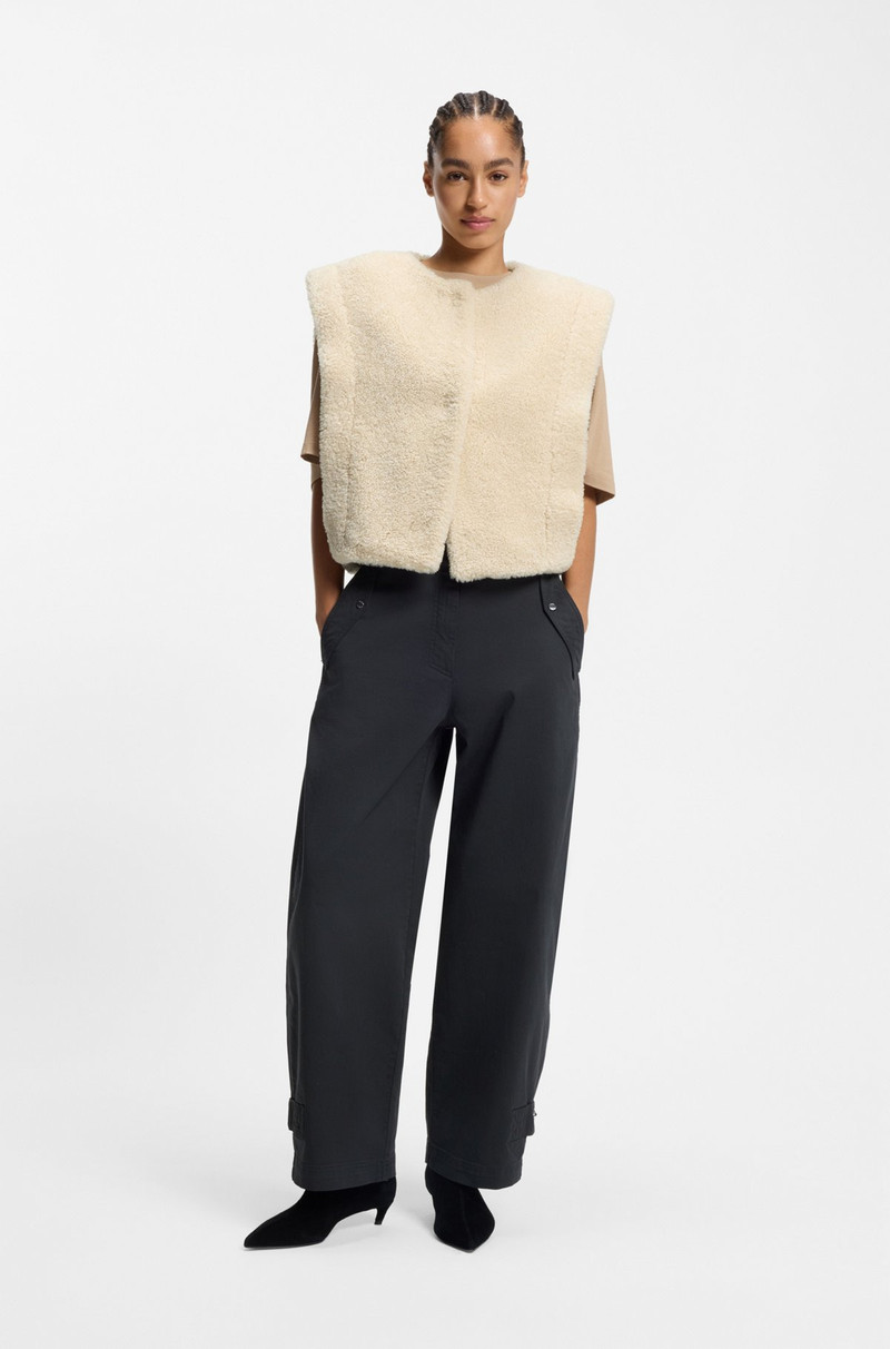 BOSS GILET IN PLUSH TEDDY outlook