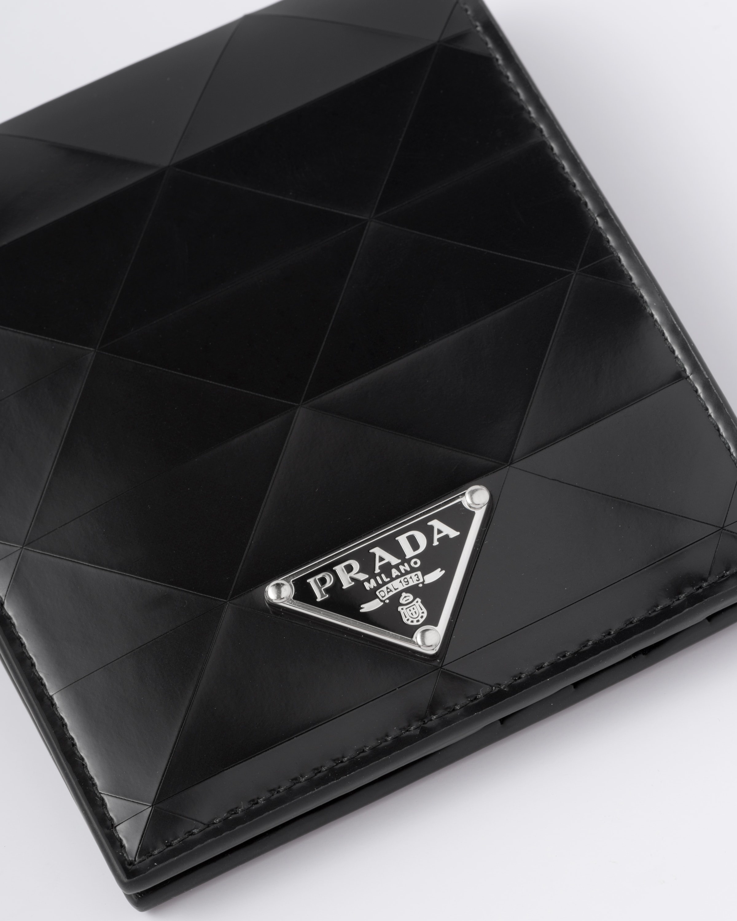 Brushed leather wallet - 5