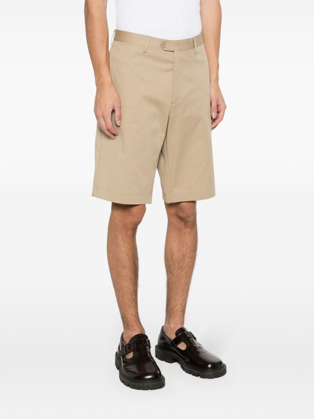 Pegaso-embroidery pressed-crease shorts - 3