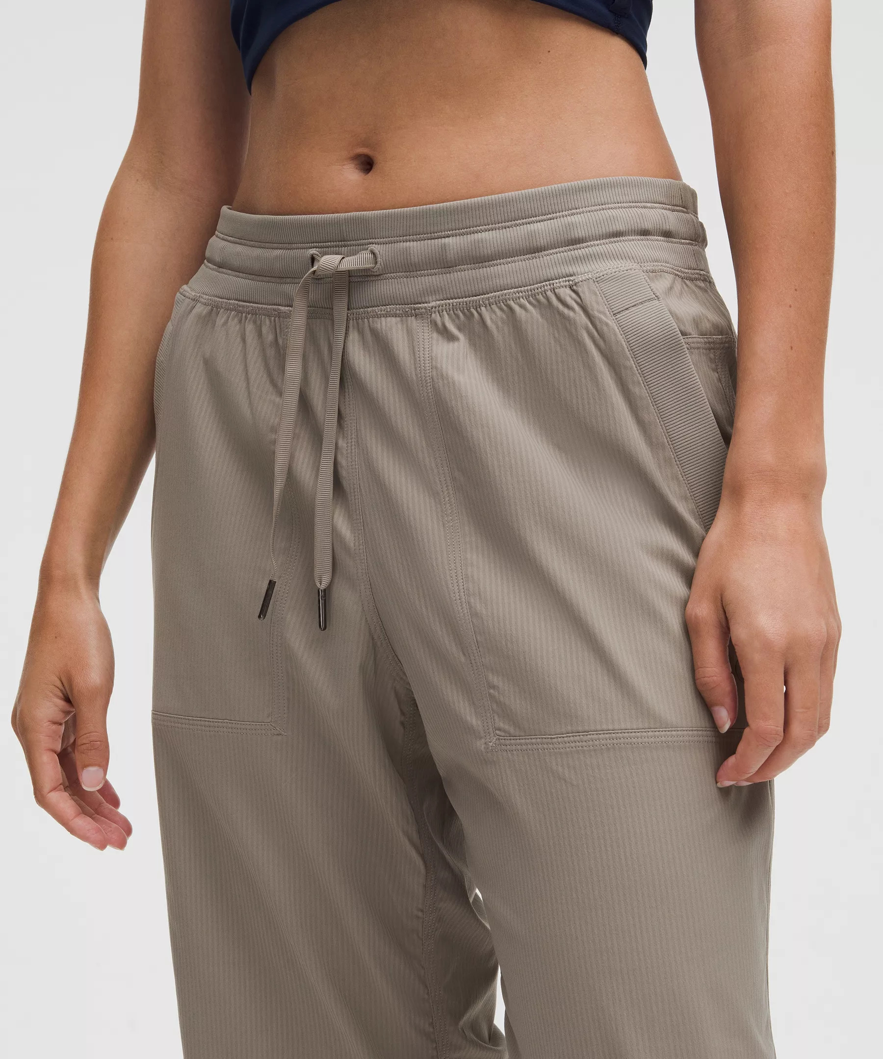 Dance Studio Relaxed-Fit Mid-Rise Cropped Pant - 4