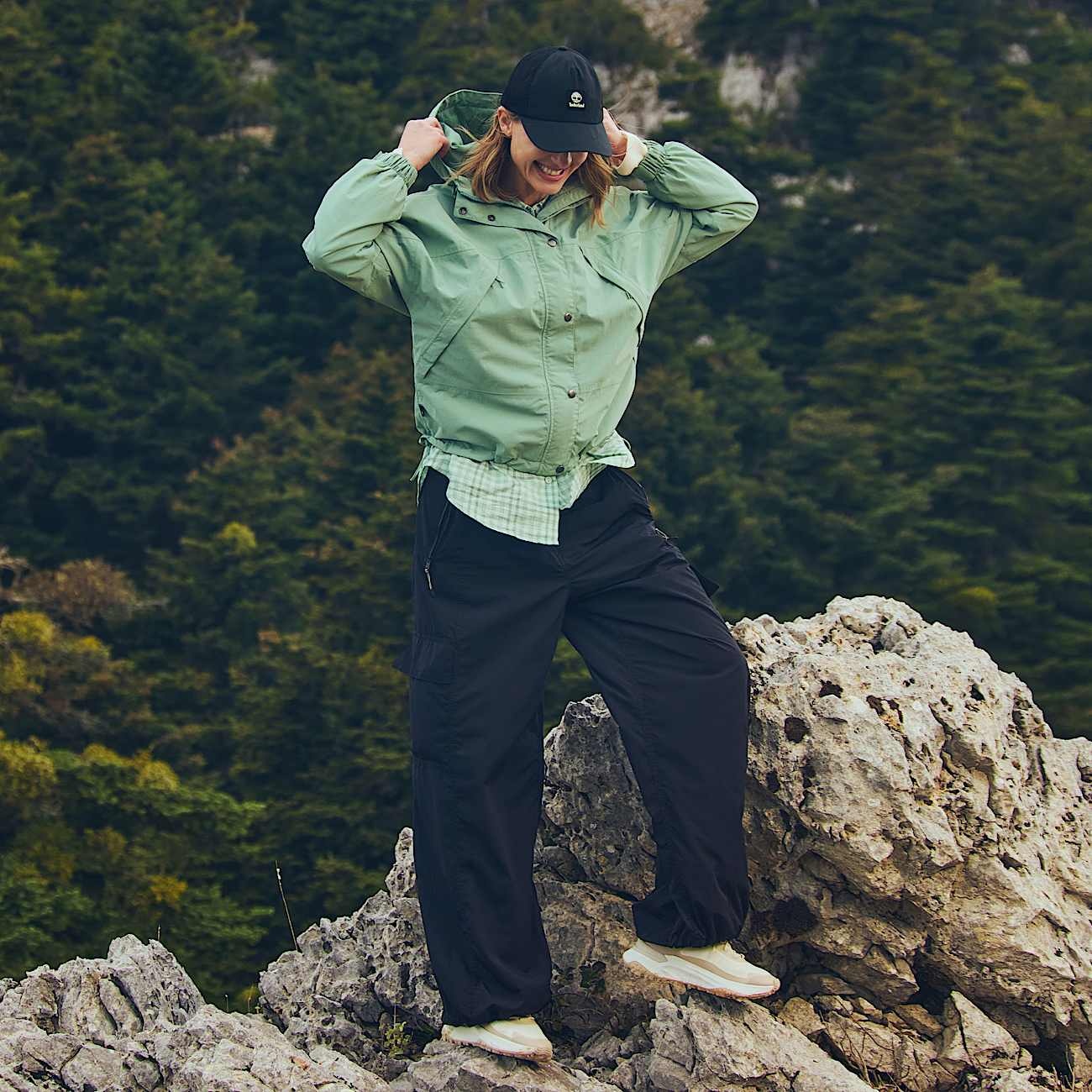 Women's Winnick Archive Waterproof Shell Jacket - 8