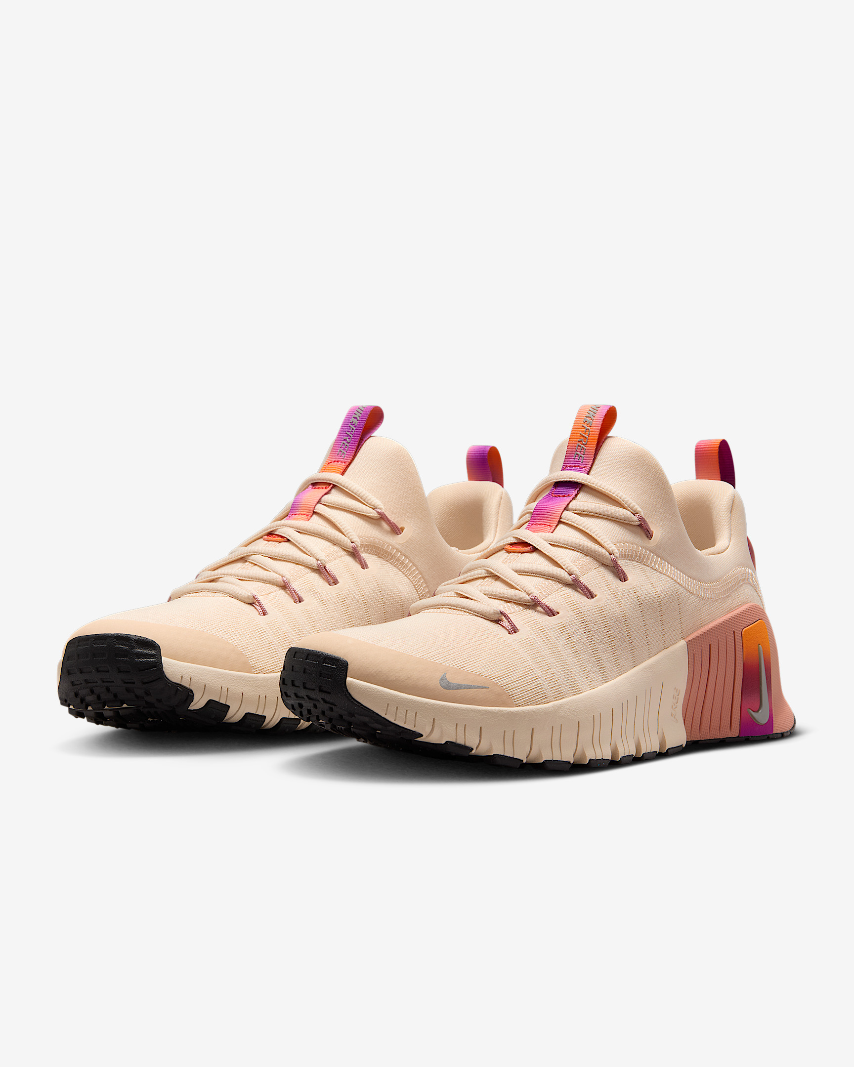 Nike Free Metcon 6 SE Women's Workout Shoes - 5