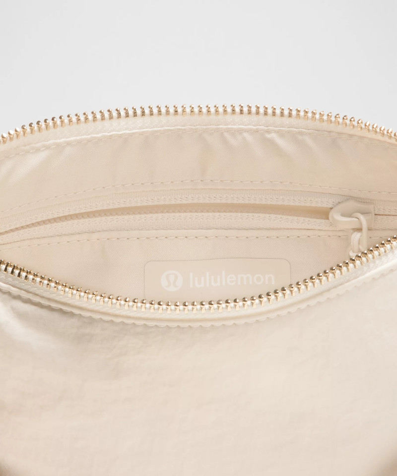 Ruched Shoulder Bag Mini 1.5L 4