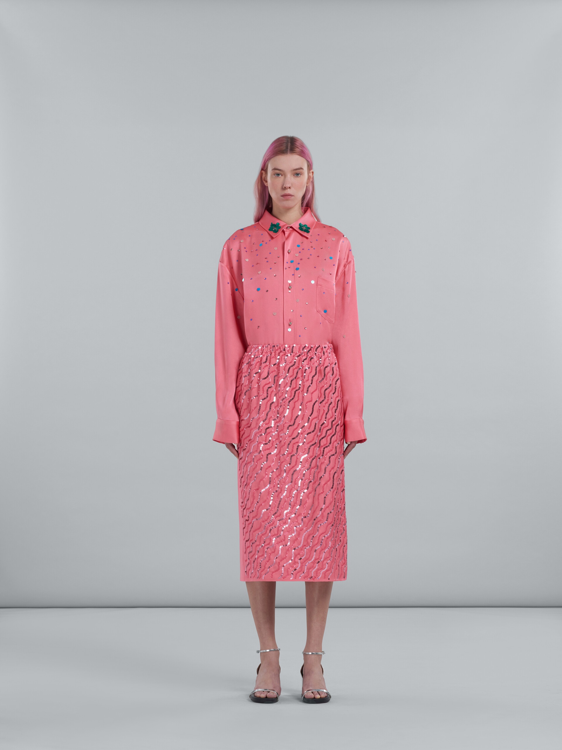 【送料&関税込】Marni Sequined Satin Midi Skirt Marni Sequined Satin Midi Skirt | italist
