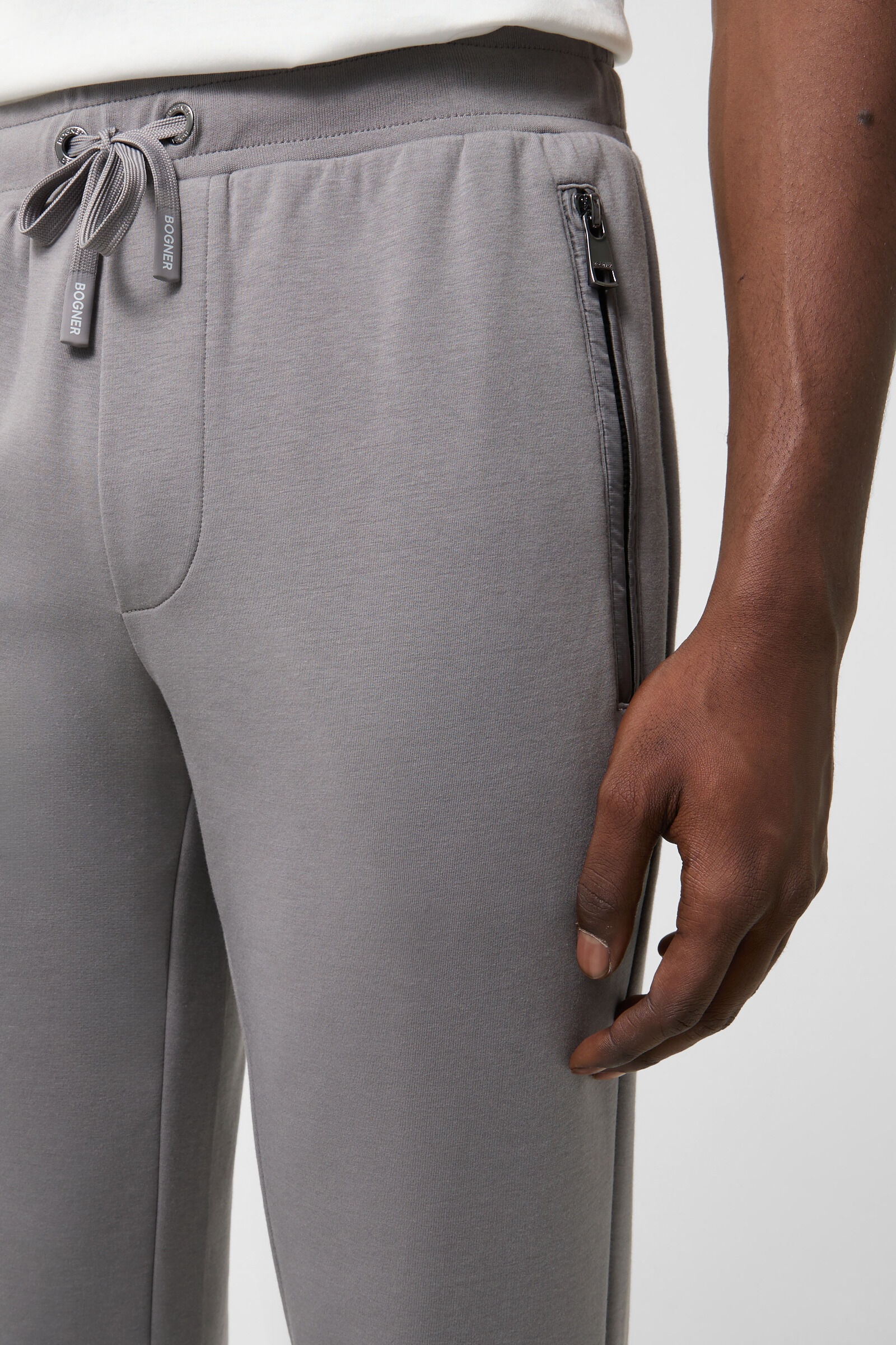 Andre Sweatpants in Gray - 4