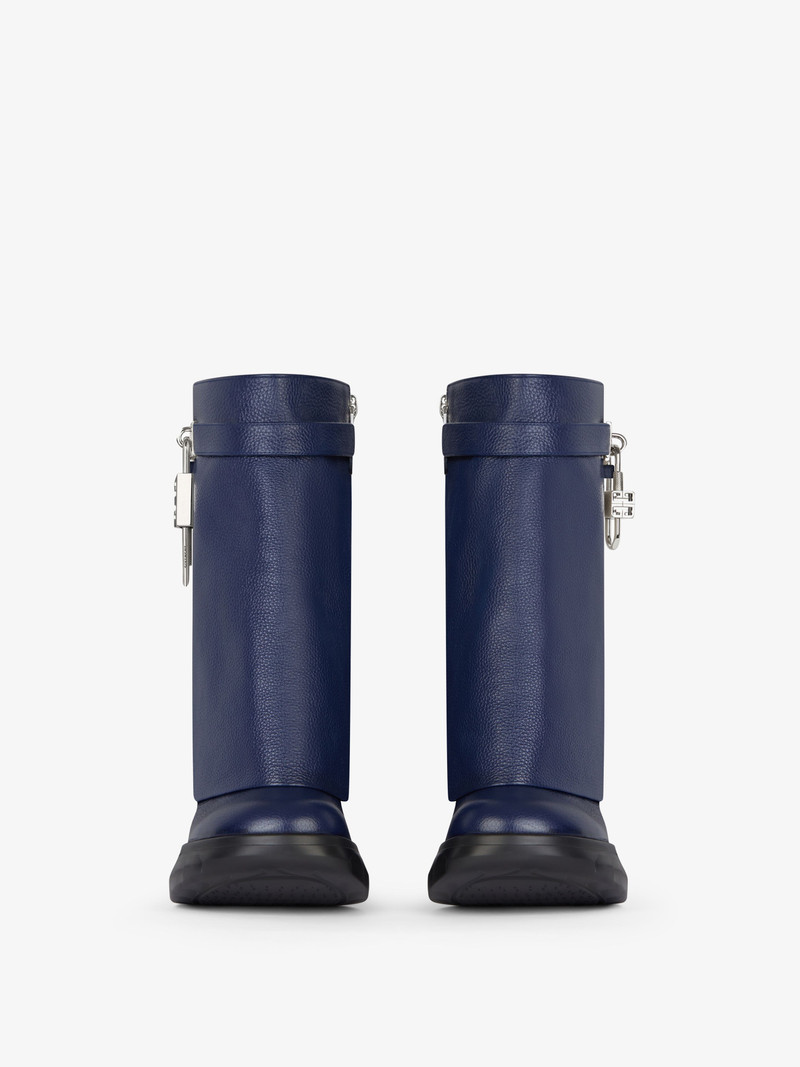 Givenchy SHARK LOCK BIKER ANKLE BOOTS IN GRAINED LEATHER outlook