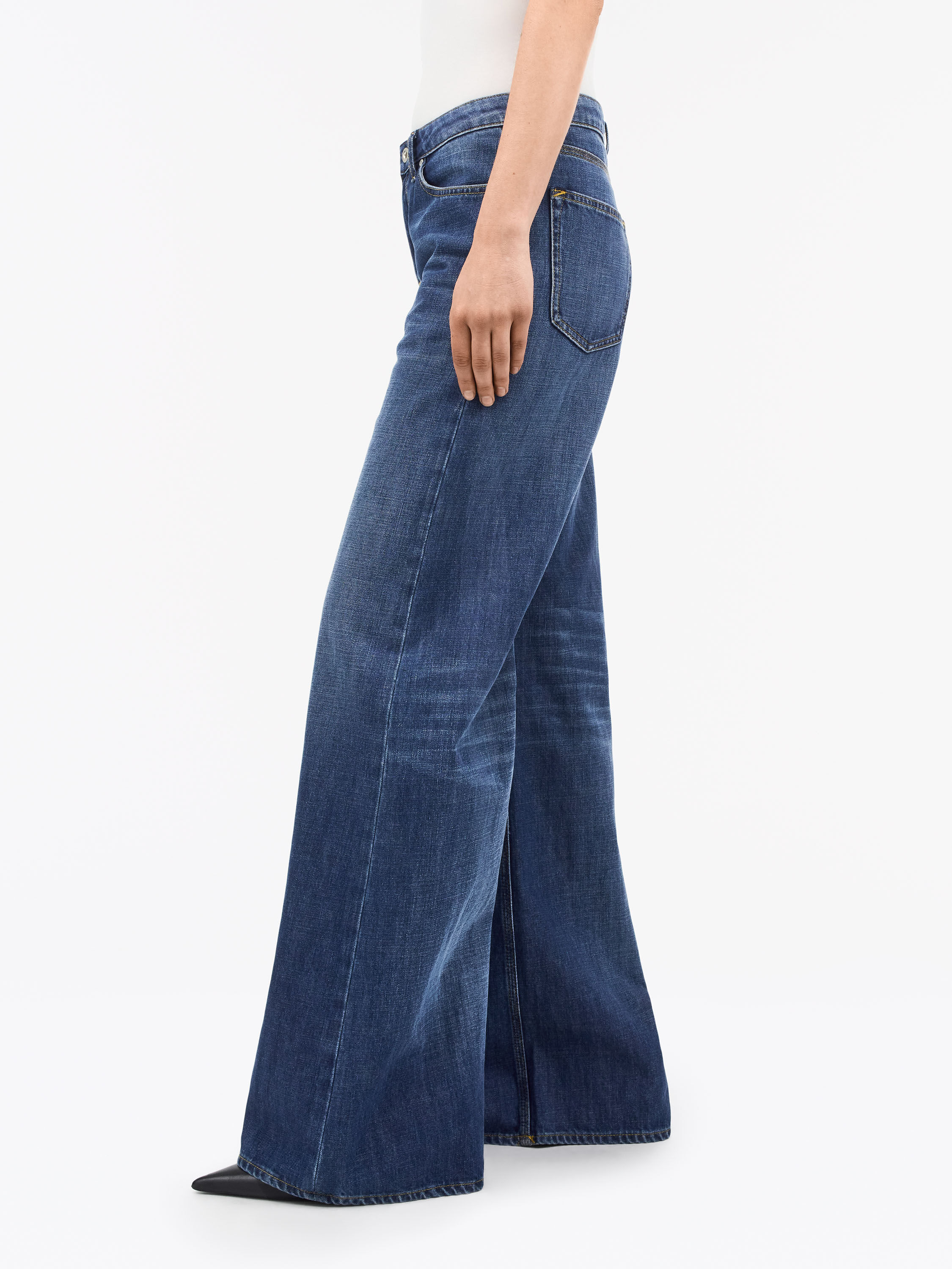 Kinne Relaxed-Fit Jeans - 3