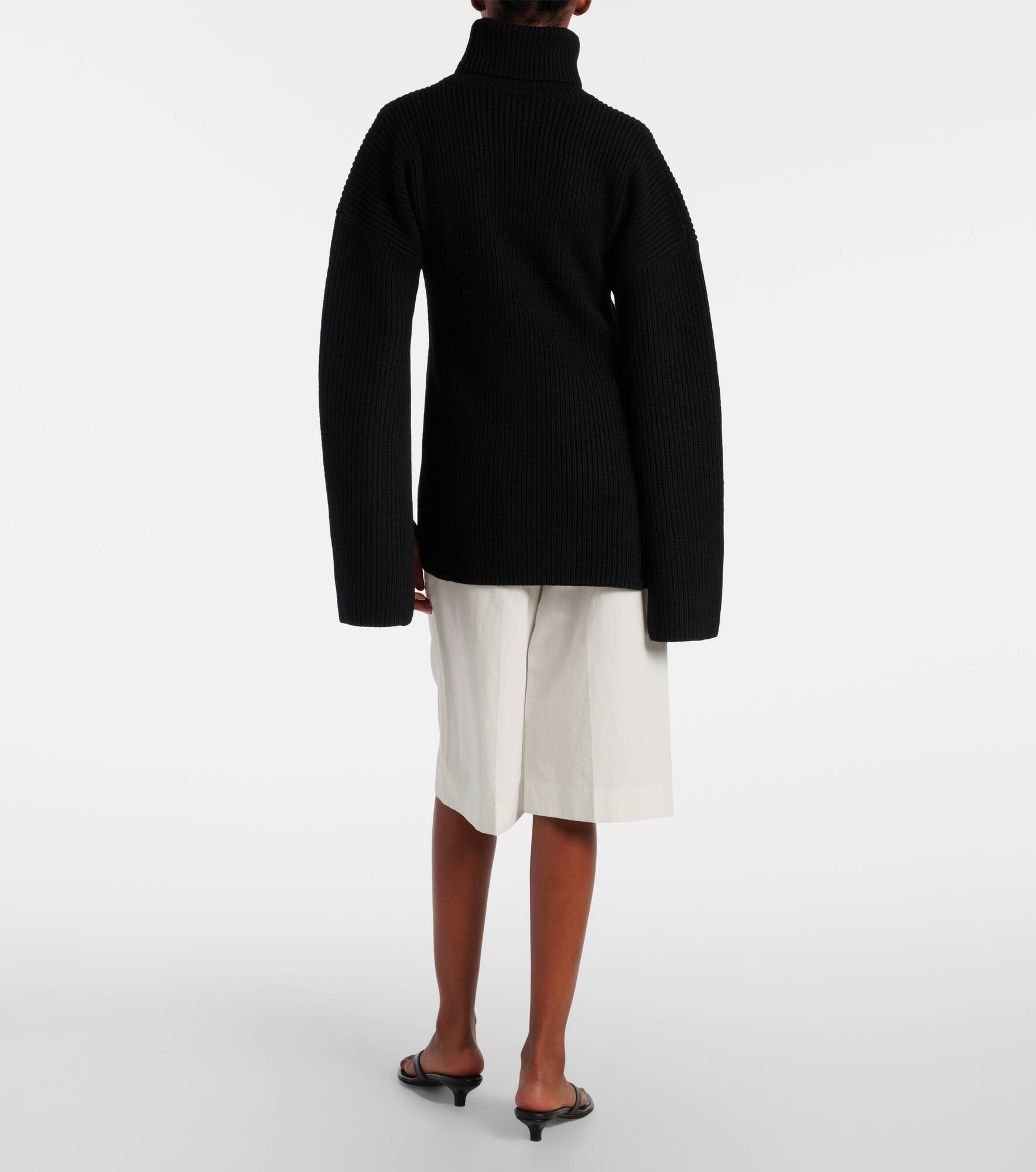 Ribbed-knit wool turtleneck sweater - 3