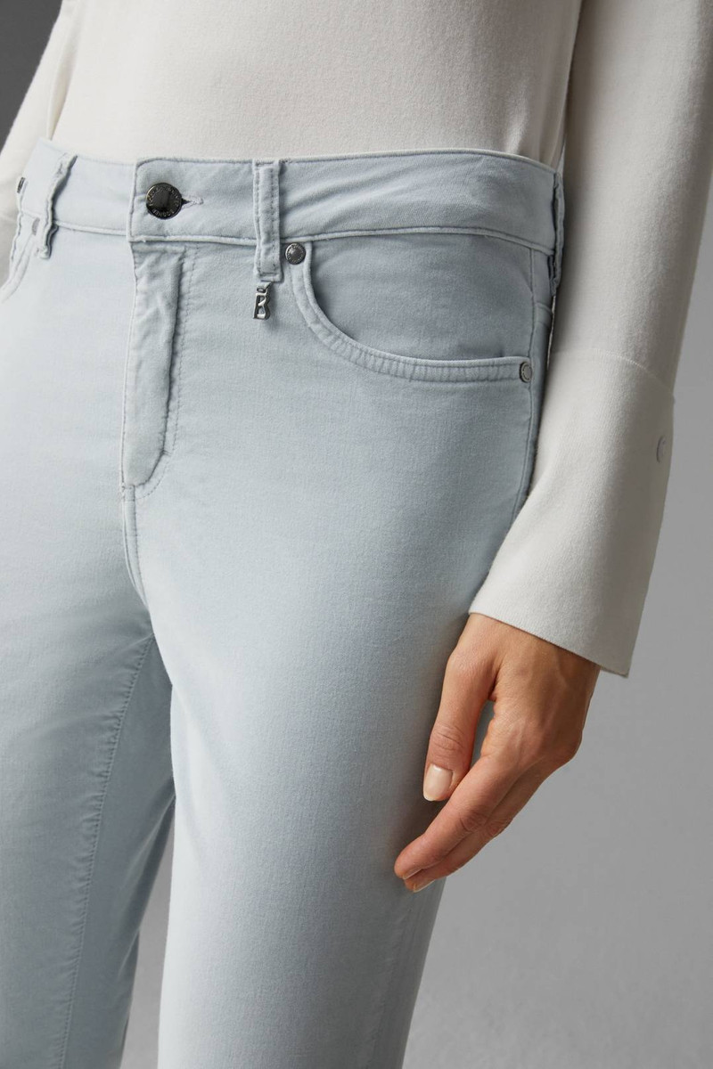 JULIE 7/8 TROUSERS IN LIGHT BLUE 5