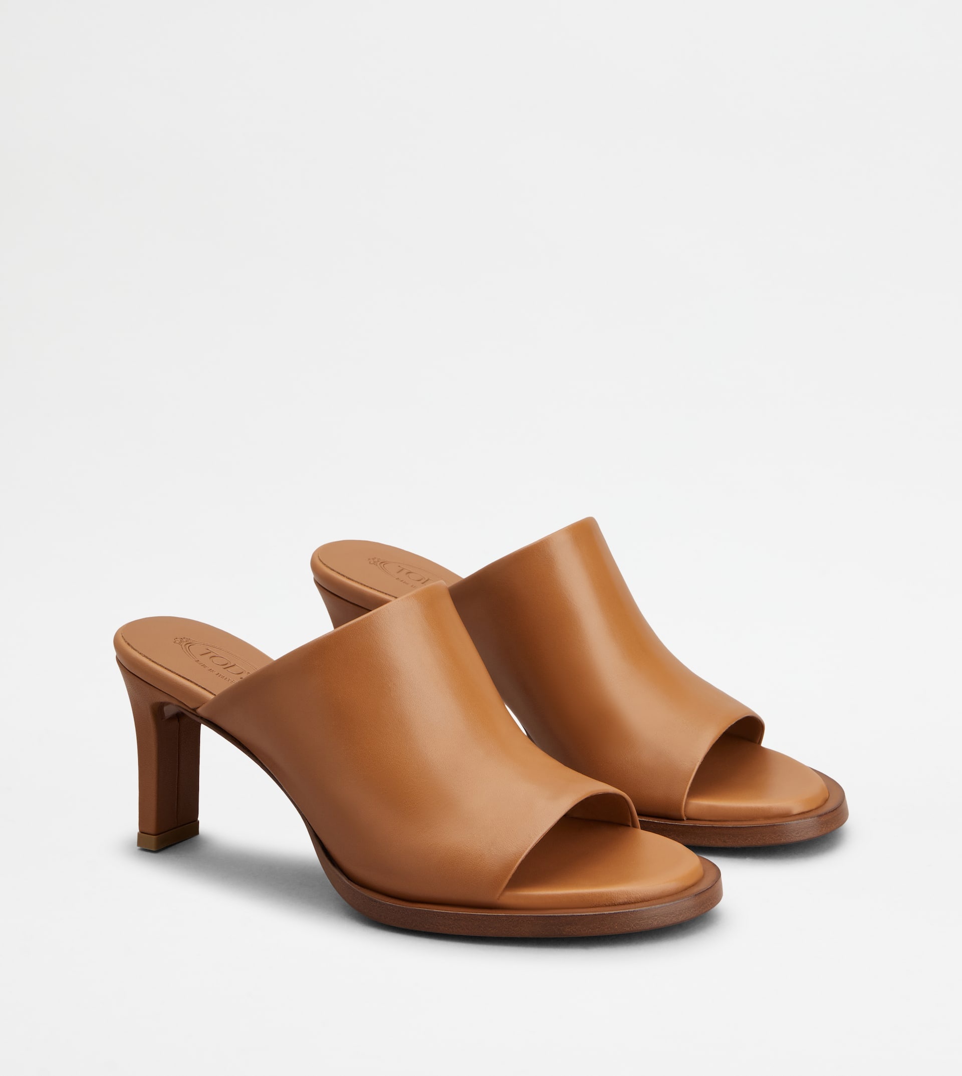 MULES IN LEATHER - BROWN - 2
