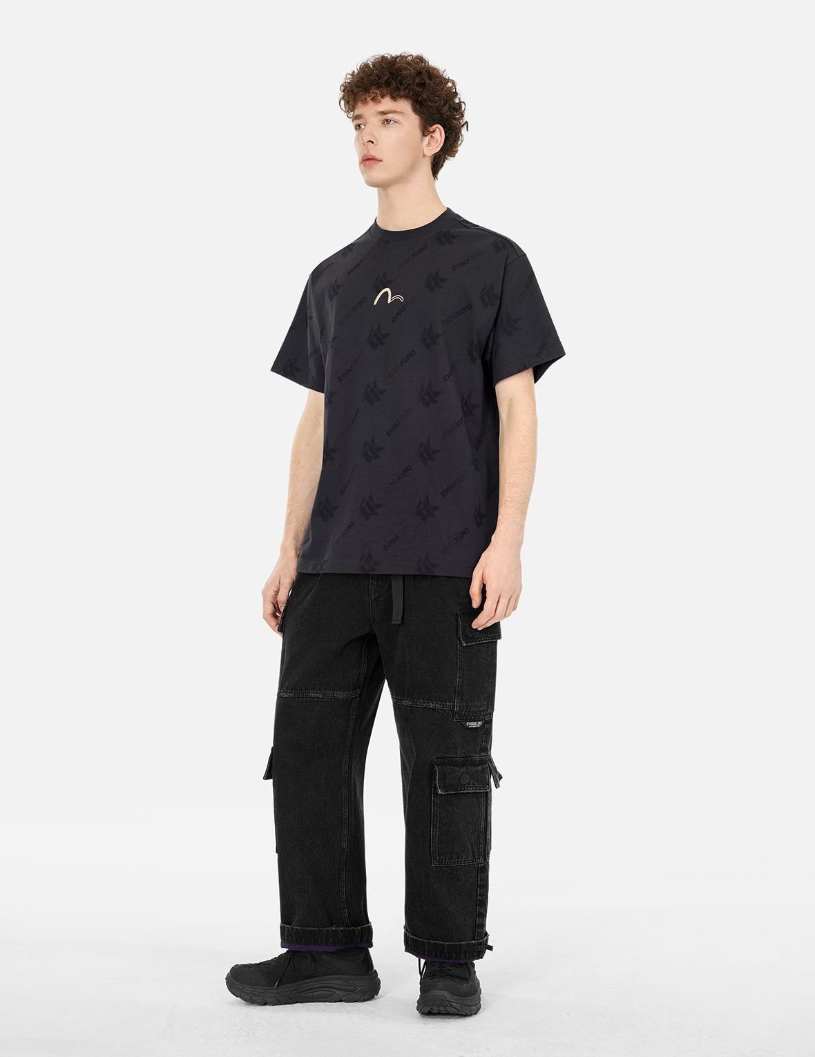 Monogram Logo Print Relax Fit T-shirt - 3