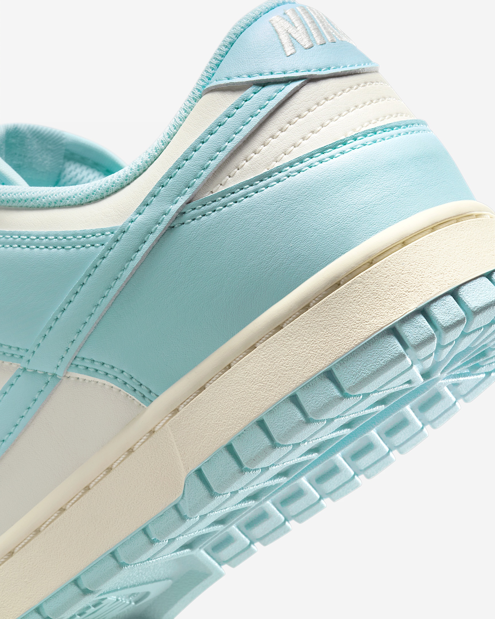 Nike Dunk Low Retro Men's Shoes - 8
