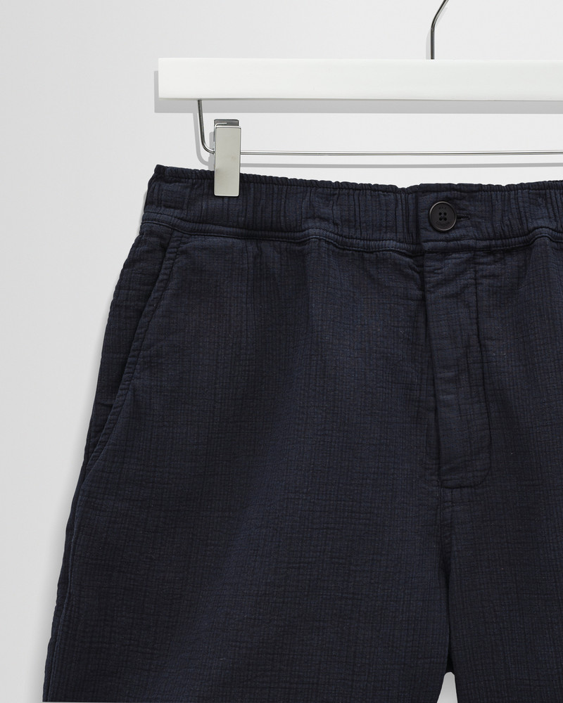 Wax London Kurt - Navy Crinkle Cotton-Linen Shorts outlook