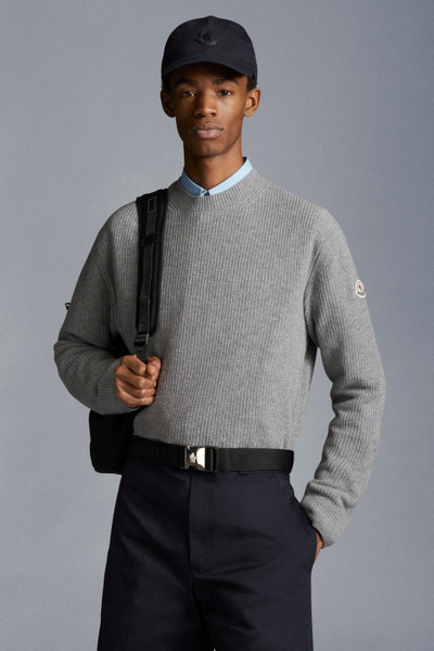 Moncler Wool & Cashmere Sweater outlook