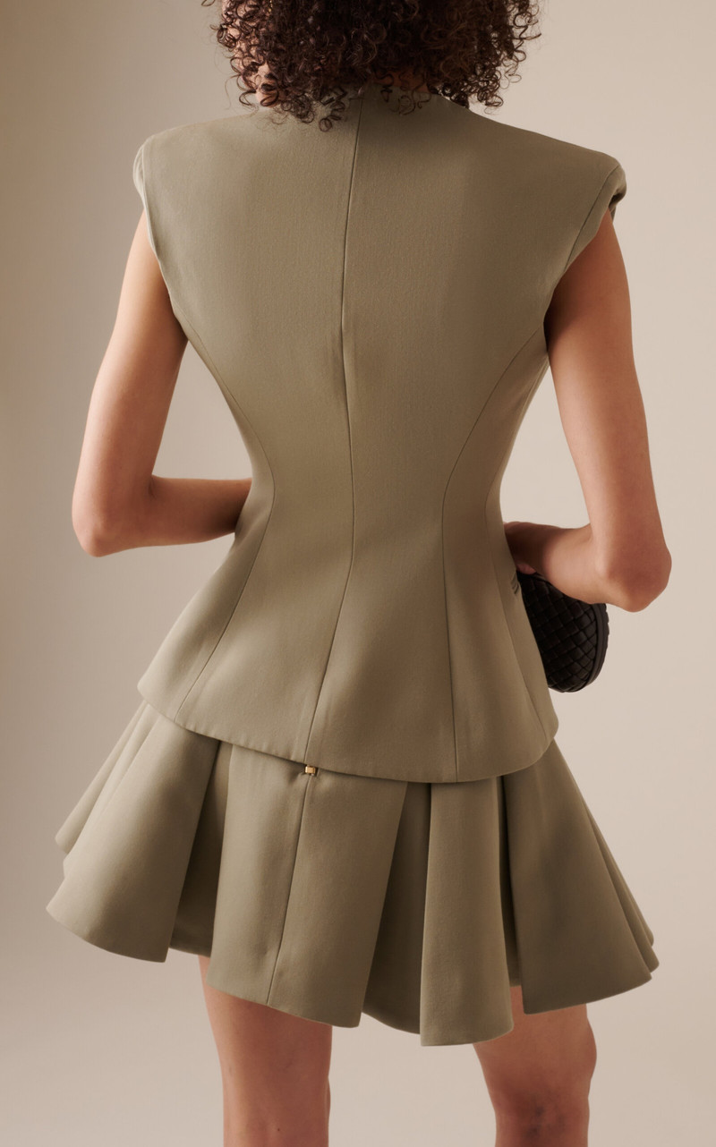 Tailored Grain Du Poudre Wool Vest green 4