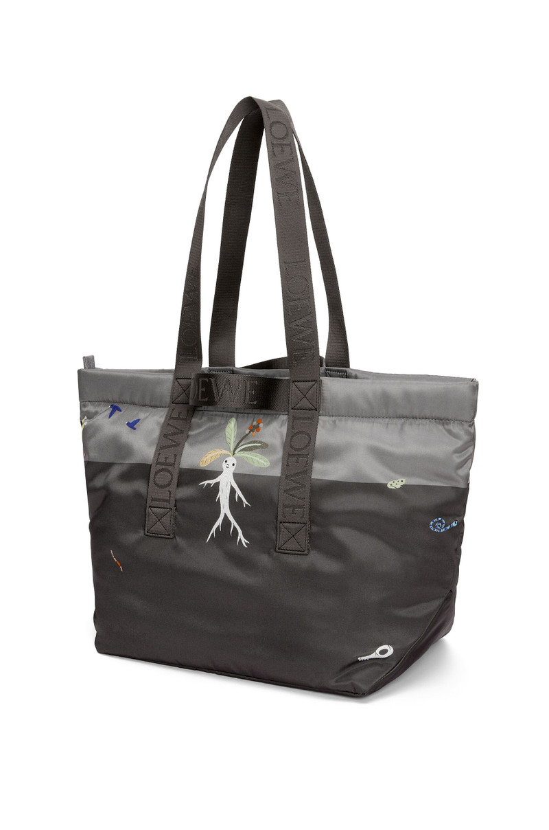 Loewe Mandragora Fold Shopper in nylon outlook