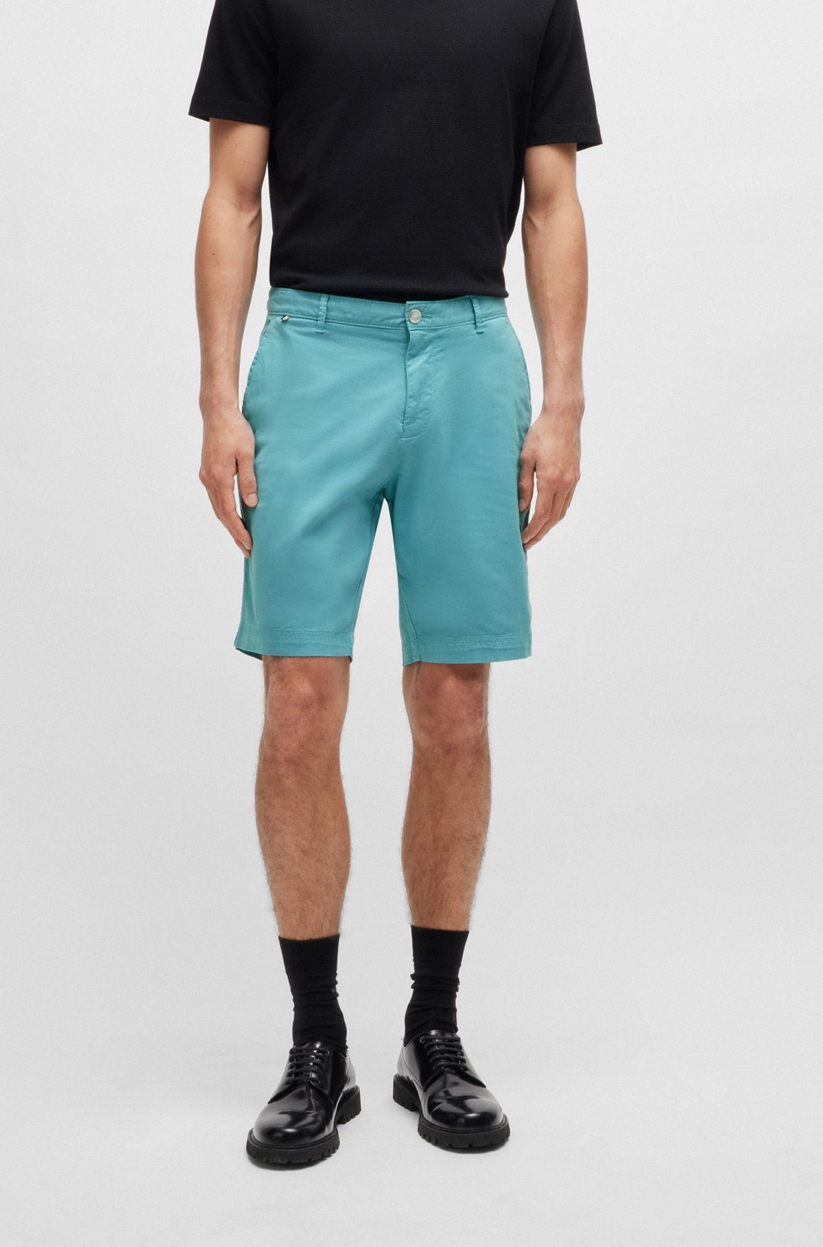 SLIM-FIT SHORTS IN STRETCH-COTTON TWILL - 2