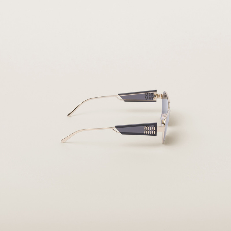 Miu Miu Logo sunglasses 3
